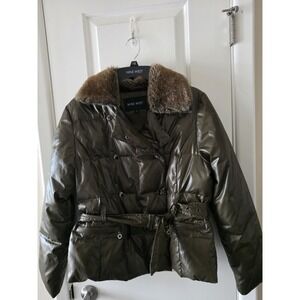 OLIVE GREEN NINE  WEST COAT WITH FAUX FUR COLAR SIZE L BELTED DBL BREAST BUTTONS